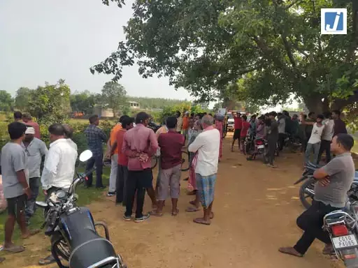 मछली चोरी रोकने को लेकर पुरानी रंजिश बनी मर्डर की वजह मछली चोरी रोकने को लेकर पुरानी रंजिश बनी मर्डर की वजह
