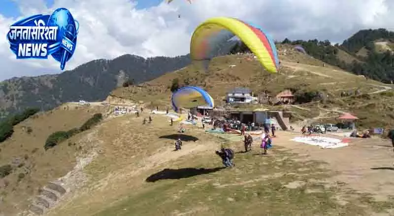 Palampur बीड़-बिलिंग में 15 जुलाई से 15 सितंबर तक पैराग्लाइडिंग पर प्रतिबंध Palampur बीड़-बिलिंग में 15 जुलाई से 15 सितंबर तक पैराग्लाइडिंग पर प्रतिबंध