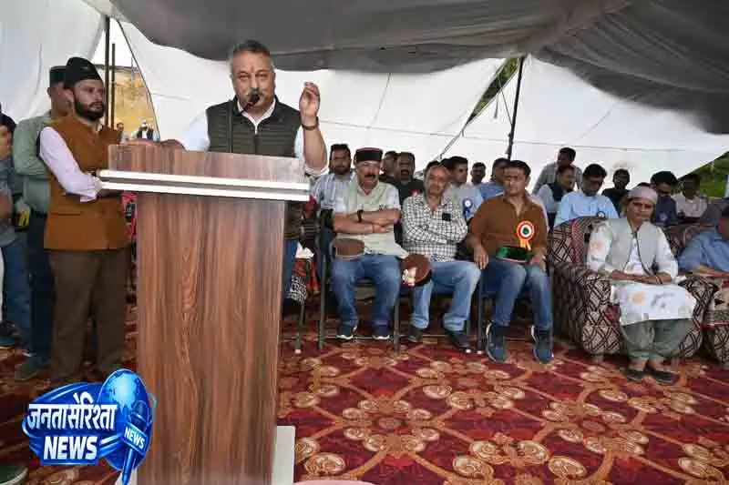 Shimla शिक्षा मंत्री ने सुदूरवर्ती सोलंग में स्कूल भवन का उद्घाटन किया Shimla शिक्षा मंत्री ने सुदूरवर्ती सोलंग में स्कूल भवन का उद्घाटन किया