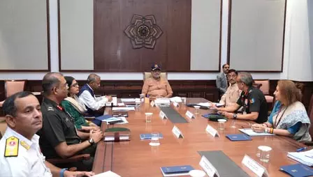 रक्षा मंत्रालय ने उपराष्ट्रपति को नेशनल कैडेट कोर और सैनिक स्कूलों के बारे में जानकारी दी रक्षा मंत्रालय ने उपराष्ट्रपति को नेशनल कैडेट कोर और सैनिक स्कूलों के बारे में जानकारी दी