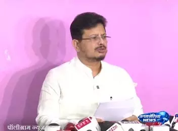 TMC विवाद पर ऋतब्रत बनर्जी का दावा, बोले- कोर्ट ने हमारी कमेटी को माना असली कार्यकारी निकाय TMC विवाद पर ऋतब्रत बनर्जी का दावा, बोले- कोर्ट ने हमारी कमेटी को माना असली कार्यकारी निकाय