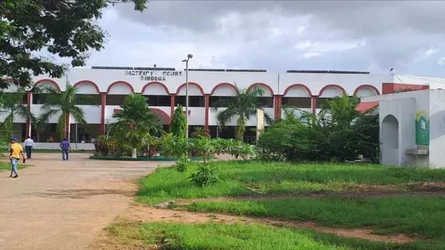 नाबालिग छात्र मौत पर मुआवजे का आदेश नाबालिग छात्र मौत पर मुआवजे का आदेश