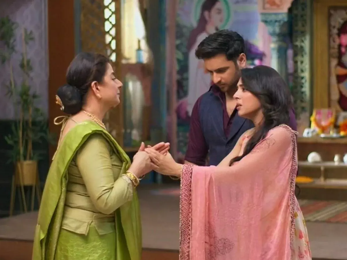 Rahi के लिए बदलेगा वसुंधरा का रुख, बेटे और समधन में किसे चुनेगी विद्या? Rahi के लिए बदलेगा वसुंधरा का रुख, बेटे और समधन में किसे चुनेगी विद्या?