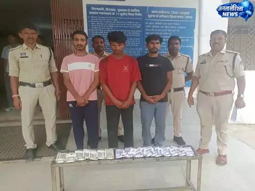 व्यवसायी के घर चोरी का खुलासा, नौकर-ड्राइवर ने साथियों संग रची थी साजिश व्यवसायी के घर चोरी का खुलासा, नौकर-ड्राइवर ने साथियों संग रची थी साजिश