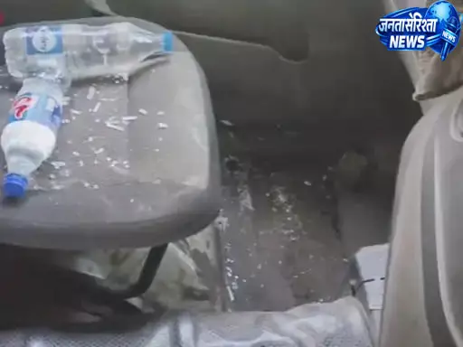 थाना परिसर में खड़े रिमांड ट्रेलर से चोरी, कांच तोड़कर जैक-रॉड और साउंड बॉक्स ले गए चोर थाना परिसर में खड़े रिमांड ट्रेलर से चोरी, कांच तोड़कर जैक-रॉड और साउंड बॉक्स ले गए चोर