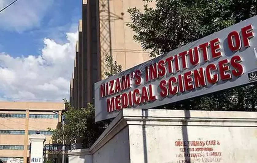 Telangana: बांसवाड़ा MCHC में C-सेक्शन के बाद 5 स्तनपान कराने वाली महिलाएं बीमार पड़ गईं