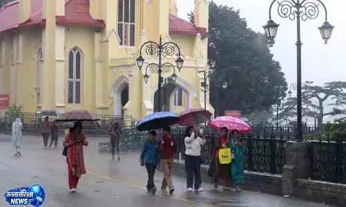 Himachal में बारिश का दौर जारी, 3 जिलों में येलो अलर्ट Himachal में बारिश का दौर जारी, 3 जिलों में येलो अलर्ट