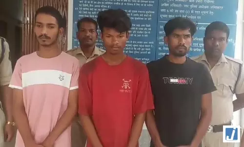 घर के नौकर और ड्राइवर ने रची थी चोरी की साजिश, सरगुजा पुलिस ने किया भंडाफोड़ घर के नौकर और ड्राइवर ने रची थी चोरी की साजिश, सरगुजा पुलिस ने किया भंडाफोड़