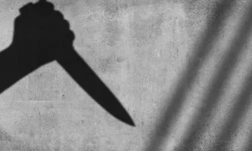 वर्कला में 19 साल के टूरिस्ट को चाकू मारा गया, अस्पताल में भर्ती वर्कला में 19 साल के टूरिस्ट को चाकू मारा गया, अस्पताल में भर्ती