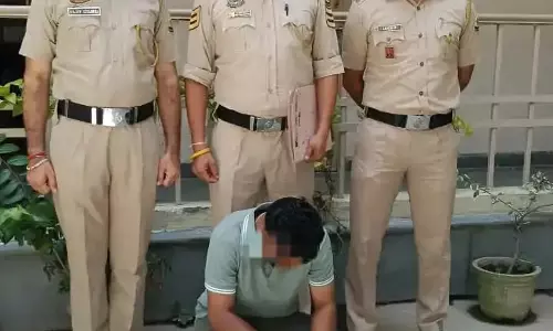 Dharamshala: उद्घोषित अपराधी की गिरफ्तारी से देहरा पुलिस को बड़ी कामयाबी Dharamshala: उद्घोषित अपराधी की गिरफ्तारी से देहरा पुलिस को बड़ी कामयाबी
