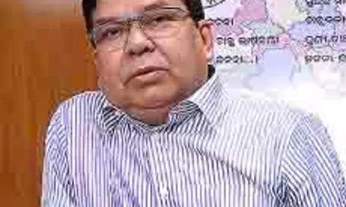 आंध्र में कोविड: Odisha ने निगरानी बढ़ाई आंध्र में कोविड: Odisha ने निगरानी बढ़ाई