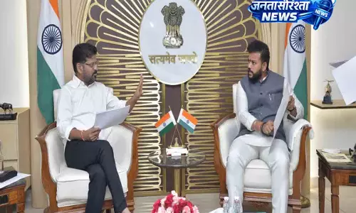 Telangana CM ने केंद्र से वारंगल, आदिलाबाद एयरपोर्ट जून 2028 तक पूरा करने की अपील की Telangana CM ने केंद्र से वारंगल, आदिलाबाद एयरपोर्ट जून 2028 तक पूरा करने की अपील की