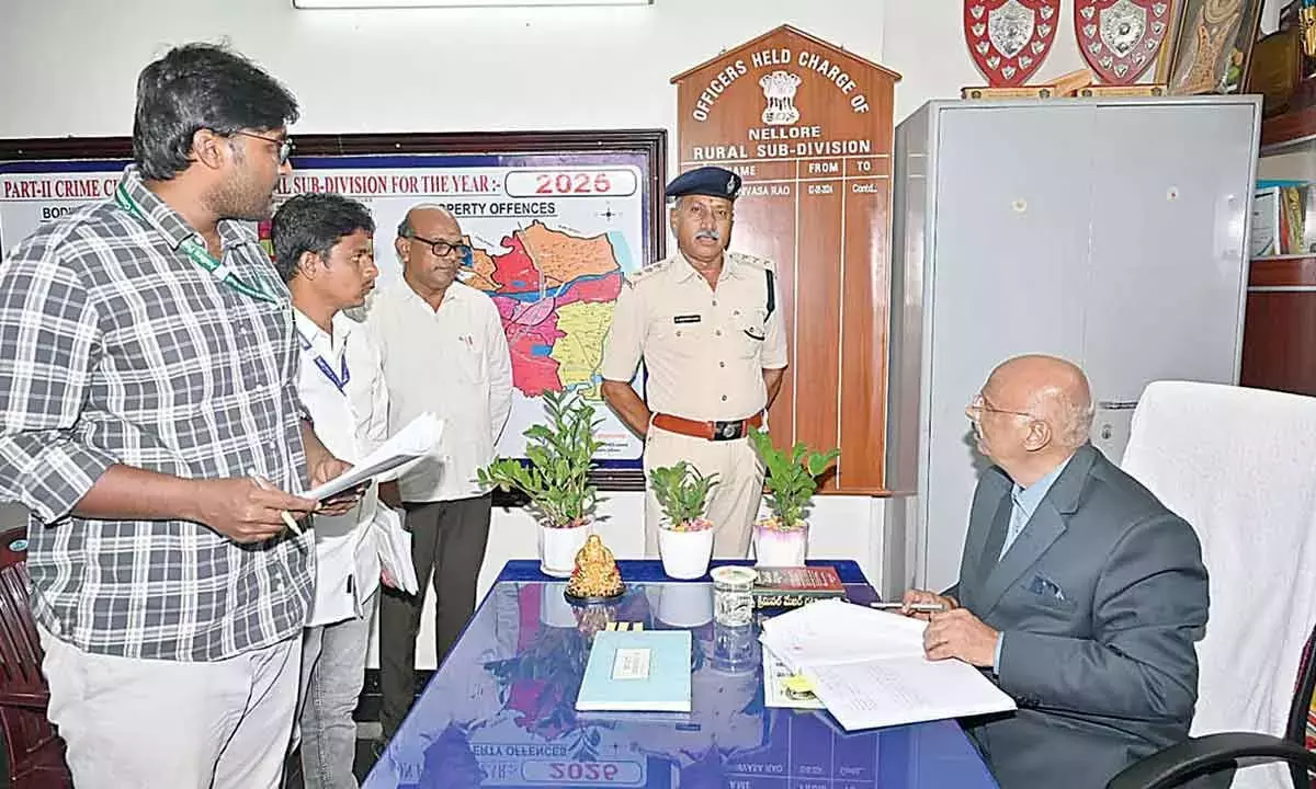 पुलिस और नागरिक अधिकारियों को RTI के निपटारे में देरी न करने की चेतावनी दी गई पुलिस और नागरिक अधिकारियों को RTI के निपटारे में देरी न करने की चेतावनी दी गई