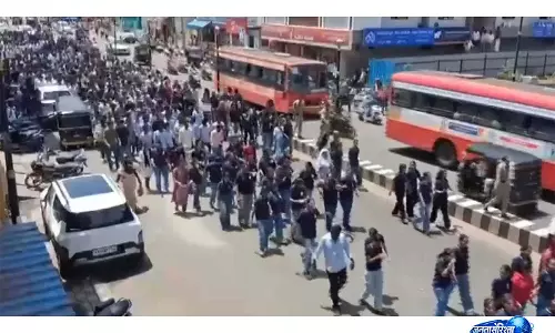 NEET विवाद पर यूथ कांग्रेस का प्रदर्शन, इस्तीफे की मांग NEET विवाद पर यूथ कांग्रेस का प्रदर्शन, इस्तीफे की मांग