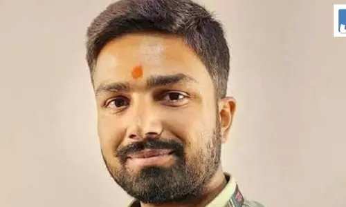 BIG BREAKING: मनीष कश्यप समेत 4 Influencers पर FIR, किया था ये दावा BIG BREAKING: मनीष कश्यप समेत 4 Influencers पर FIR, किया था ये दावा