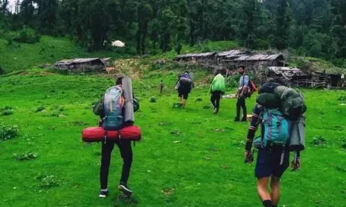 उत्तराखंड में ट्रेकिंग के लिए नया नियम जल्द उत्तराखंड में ट्रेकिंग के लिए नया नियम जल्द