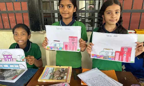 अमृत भारत स्टेशन योजना: स्कूली बच्चों ने निबंध और चित्रकारी से विकसित भारत के आधुनिक स्टेशन की तस्वीर बनाई अमृत भारत स्टेशन योजना: स्कूली बच्चों ने निबंध और चित्रकारी से विकसित भारत के आधुनिक स्टेशन की तस्वीर बनाई