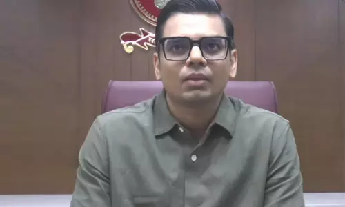 अंबाजी मंदिर दान चोरी मामला: बनासकांठा कलेक्टर बोले, 2 महीने पुराना CCTV फुटेज, तीन गिरफ्तार अंबाजी मंदिर दान चोरी मामला: बनासकांठा कलेक्टर बोले, 2 महीने पुराना CCTV फुटेज, तीन गिरफ्तार