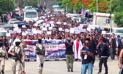 चर्च लीडर की हत्या से कुकी फोरम में रोष; मणिपुर सरकार से संवाद की बड़ी अपील चर्च लीडर की हत्या से कुकी फोरम में रोष; मणिपुर सरकार से संवाद की बड़ी अपील