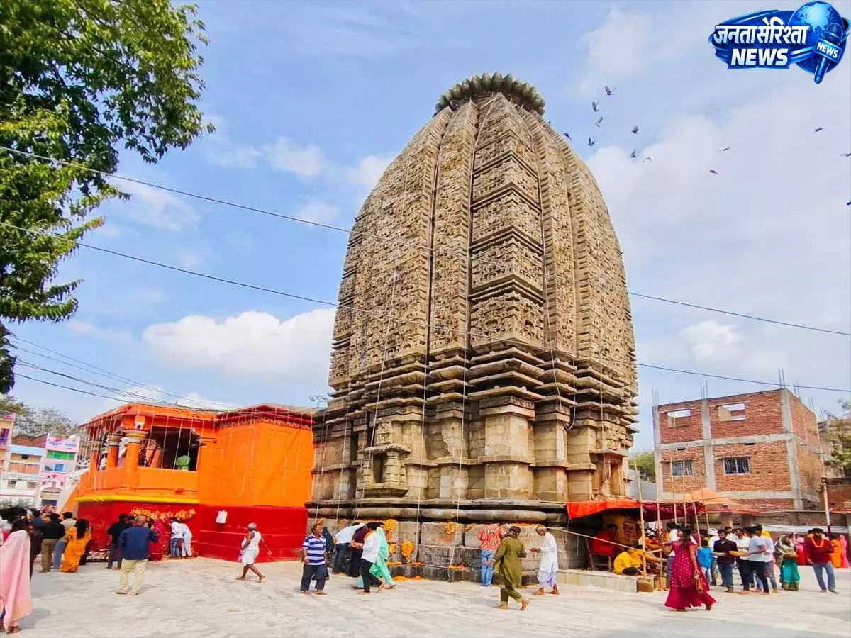 Bihar: देव सूर्यमंदिर को मिला बड़ा पर्यटन प्रोत्साहन, होमस्टे योजना से ग्रामीणों को होगा फायदा Bihar: देव सूर्यमंदिर को मिला बड़ा पर्यटन प्रोत्साहन, होमस्टे योजना से ग्रामीणों को होगा फायदा