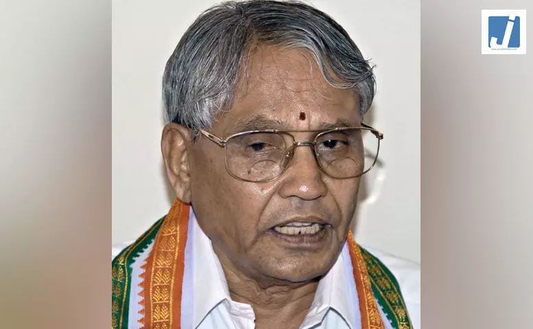 भाजपा नेता और कर्नाटक के पूर्व मंत्री रामंचंद्र गौड़ा का निधन, केंद्रीय मंत्रियों समेत कई नेताओं ने जताया शोक भाजपा नेता और कर्नाटक के पूर्व मंत्री रामंचंद्र गौड़ा का निधन, केंद्रीय मंत्रियों समेत कई नेताओं ने जताया शोक