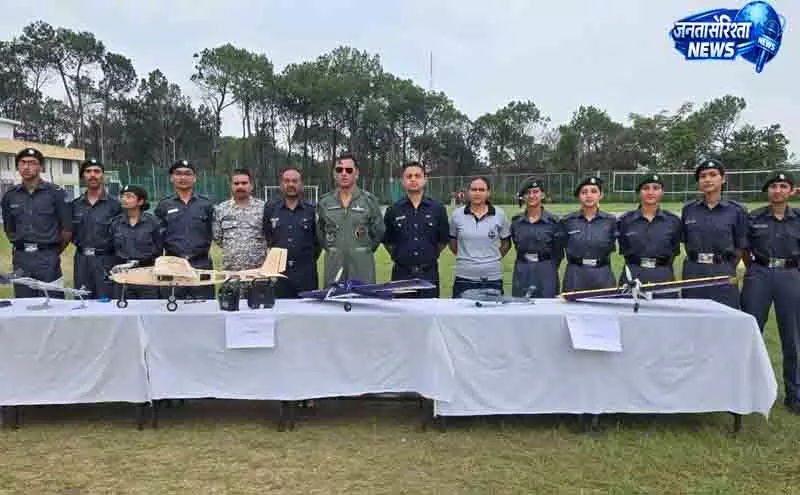 Hamirpur में एनसीसी एयर विंग कैंप में नवाचार ने उड़ान भरी Hamirpur में एनसीसी एयर विंग कैंप में नवाचार ने उड़ान भरी