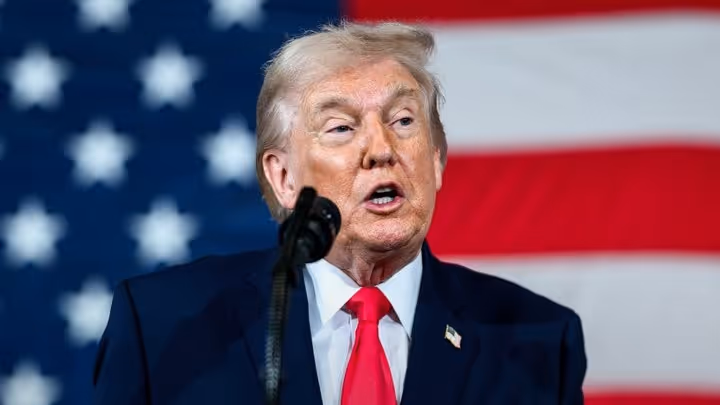 Trump ने होर्मुज जलडमरूमध्य पर नियंत्रण का वादा किया Trump ने होर्मुज जलडमरूमध्य पर नियंत्रण का वादा किया