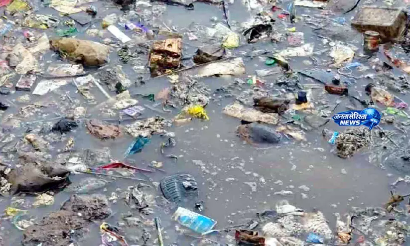Kerala : कल्लम्बलम में सीवेज से बढ़ी मुसीबत, बदबू और मच्छरों का खतरा Kerala : कल्लम्बलम में सीवेज से बढ़ी मुसीबत, बदबू और मच्छरों का खतरा