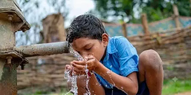 स्कूल के नल में उतरा करंट, छात्र की मौत, भाई गंभीर स्कूल के नल में उतरा करंट, छात्र की मौत, भाई गंभीर