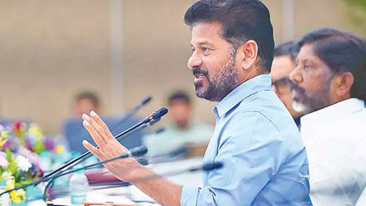 गोदावरी-कावेरी लिंक से तेलंगाना को फ़ायदा होगा: CM रेवंत गोदावरी-कावेरी लिंक से तेलंगाना को फ़ायदा होगा: CM रेवंत