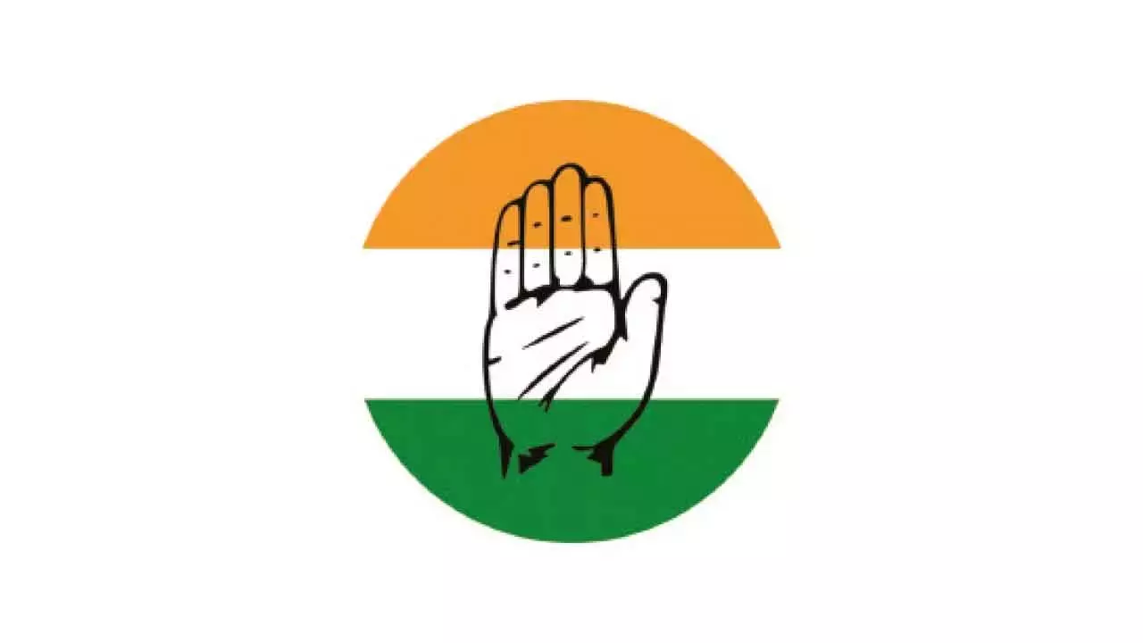 अब, जातिवादी अपमान विवाद ने गांधी भवन को हिलाकर रख दिया! अब, जातिवादी अपमान विवाद ने गांधी भवन को हिलाकर रख दिया!