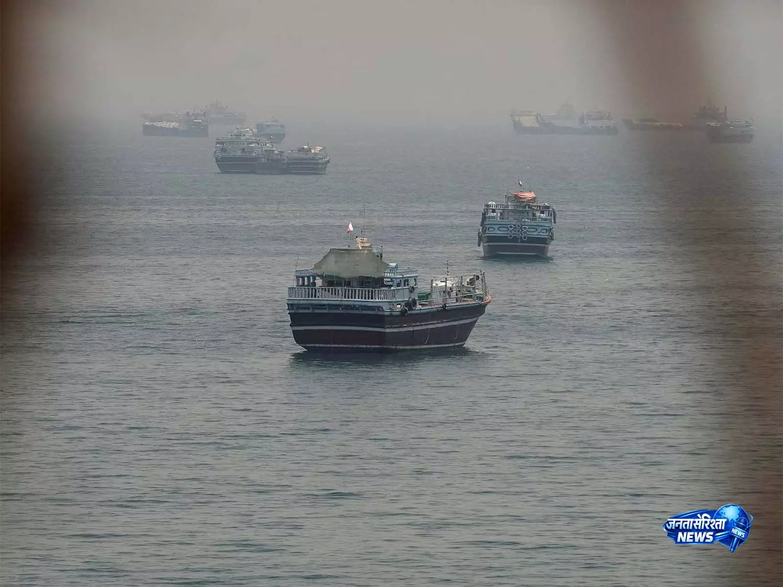 Hormuz हमले में भारतीय नाविक की मौत, दूतावास ने जताया दुख Hormuz हमले में भारतीय नाविक की मौत, दूतावास ने जताया दुख