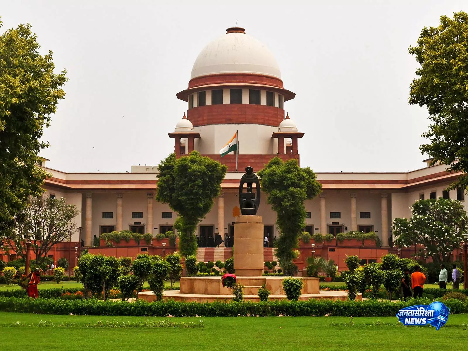 SC ने कॉमेडियन समय रैना को फटकार लगाई, कहा- कोर्ट को गुमराह किया SC ने कॉमेडियन समय रैना को फटकार लगाई, कहा- कोर्ट को गुमराह किया