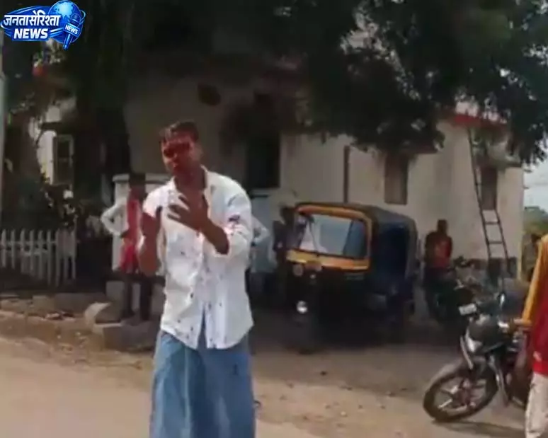 मकान निर्माण विवाद में पिता-पुत्र से मारपीट, एक आरोपी गिरफ्तार मकान निर्माण विवाद में पिता-पुत्र से मारपीट, एक आरोपी गिरफ्तार