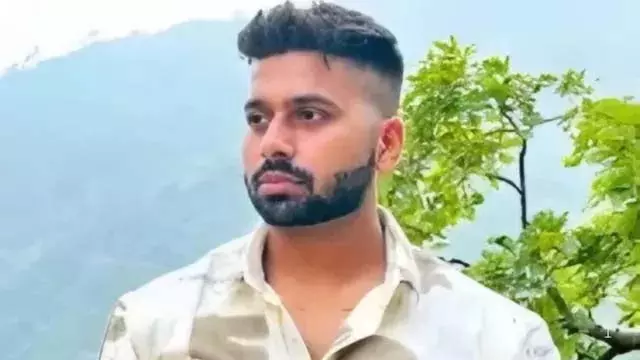 फर्जी जन्म प्रमाण पत्र से उम्र छिपाने का आरोप, तरुण हत्याकांड में नया मोड़ फर्जी जन्म प्रमाण पत्र से उम्र छिपाने का आरोप, तरुण हत्याकांड में नया मोड़