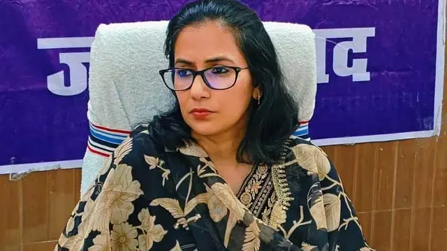 जमीन अधिग्रहण में देरी पर भू-अर्जन अधिकारी पर गिरी गाज जमीन अधिग्रहण में देरी पर भू-अर्जन अधिकारी पर गिरी गाज