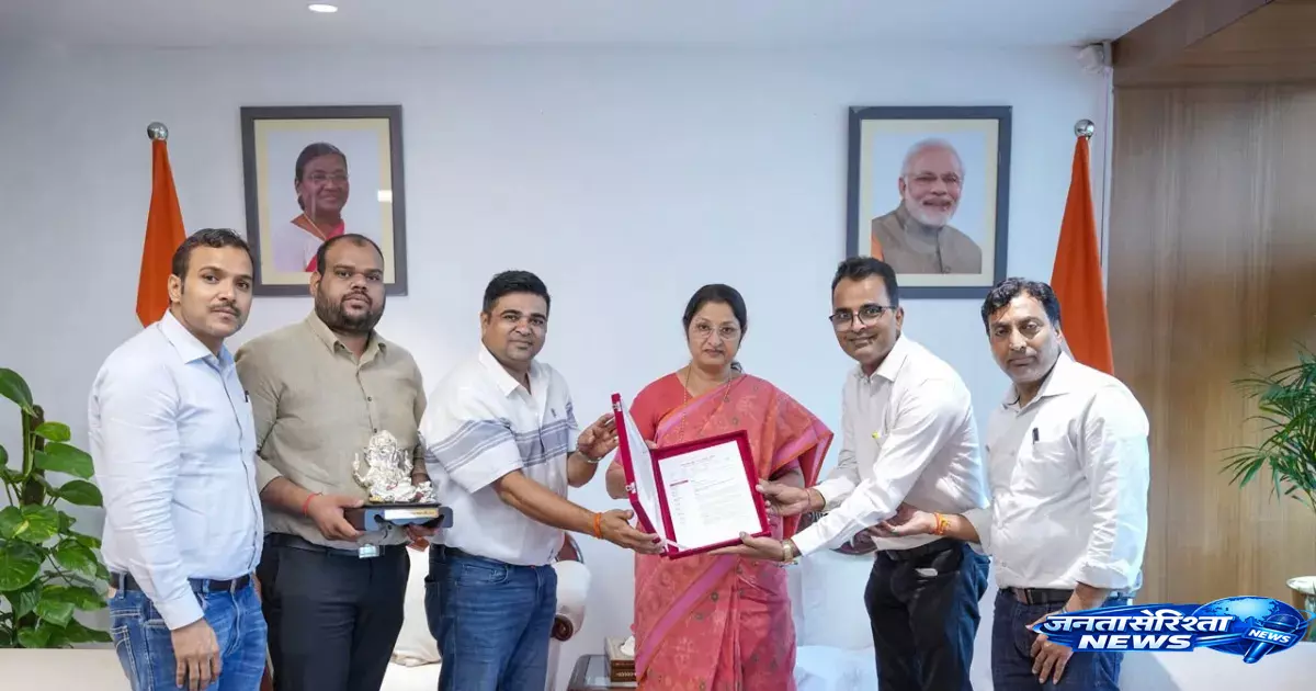 Uttar Pradesh युवा व्यापार मंडल से मिलीं केंद्रीय मंत्री, व्यापारियों के हितों पर हुई चर्चा Uttar Pradesh युवा व्यापार मंडल से मिलीं केंद्रीय मंत्री, व्यापारियों के हितों पर हुई चर्चा