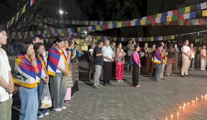 Itanagar: तिब्बती कार्यकर्ता को मोमबत्ती जलाकर दी गई भावभीनी श्रद्धांजलि Itanagar: तिब्बती कार्यकर्ता को मोमबत्ती जलाकर दी गई भावभीनी श्रद्धांजलि