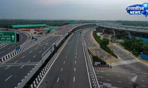 Delhi में 1,400 किलोमीटर लंबी सड़कों का पुनर्निर्माण किया जाएगा Delhi में 1,400 किलोमीटर लंबी सड़कों का पुनर्निर्माण किया जाएगा