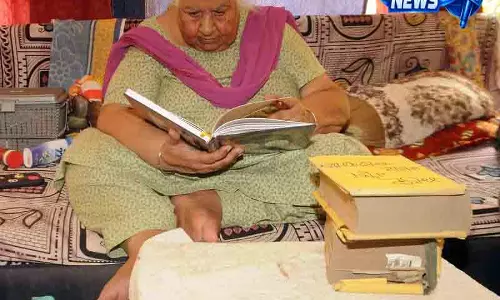 Amritsar 74 की उम्र में अमरजीत कौर की साहित्यिक यात्रा जारी