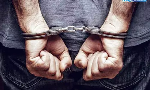 बाइक लूटकांड के चार आरोपी गिरफ्तार, पिस्टल बरामद बाइक लूटकांड के चार आरोपी गिरफ्तार, पिस्टल बरामद