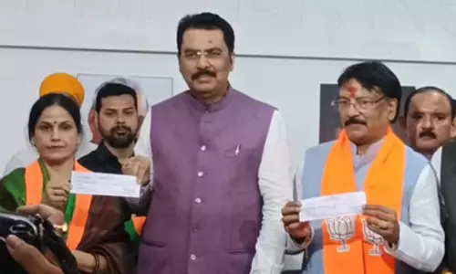बिहार: बांकीपुर उपचुनाव से पहले जन सुराज को बड़ा झटका, कई नेताओं ने भाजपा का थामा दामन