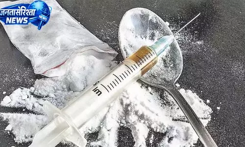 चंबा में घर से चिट्टे सहित पकड़ा तस्कर, 42 ग्राम चिट्टा चंबा में घर से चिट्टे सहित पकड़ा तस्कर, 42 ग्राम चिट्टा