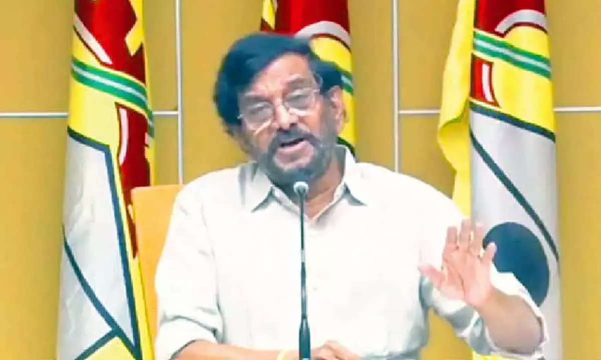 Andhra: सोमिरेड्डी ने रायलसीमा की उपेक्षा पर जगन की आलोचना की