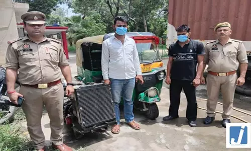 चोरी का जनरेटर और अल्टरनेटर बरामद, फेस-2 पुलिस ने दो शातिर चोरों को किया गिरफ्तार चोरी का जनरेटर और अल्टरनेटर बरामद, फेस-2 पुलिस ने दो शातिर चोरों को किया गिरफ्तार