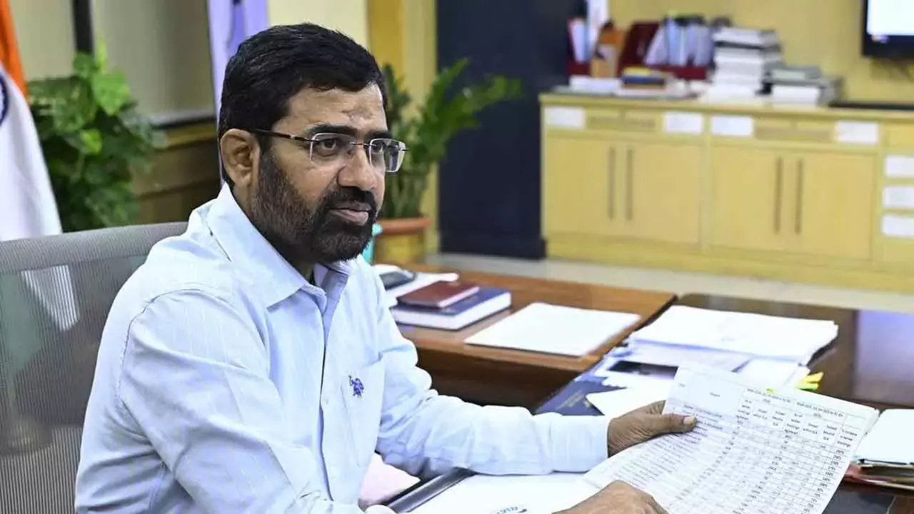 HMWSSB प्रमुख ने लगातार पानी की सप्लाई सुनिश्चित करने के लिए एक्शन प्लान बनाने को कहा HMWSSB प्रमुख ने लगातार पानी की सप्लाई सुनिश्चित करने के लिए एक्शन प्लान बनाने को कहा