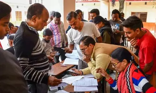 वोटर लिस्ट अपडेट की तारीख बढ़ी, 19 अक्टूबर को फाइनल सूची वोटर लिस्ट अपडेट की तारीख बढ़ी, 19 अक्टूबर को फाइनल सूची