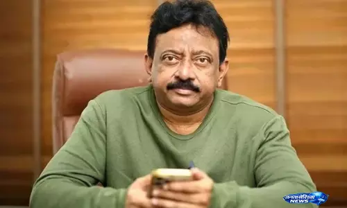 दर्शकों का अपमान है सेंसरशिप, RGV ने सेंसर बोर्ड पर उठाए सवाल दर्शकों का अपमान है सेंसरशिप, RGV ने सेंसर बोर्ड पर उठाए सवाल
