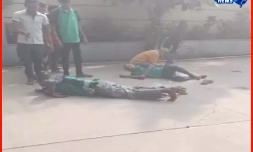 क्रेस्ट ग्रीन्स करंट हादसा, माली की मौत मामले में मैनेजर पर FIR दर्ज क्रेस्ट ग्रीन्स करंट हादसा, माली की मौत मामले में मैनेजर पर FIR दर्ज
