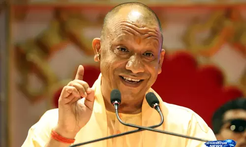 सपा सरकार पर योगी का हमला, बोले- पहले लूटा गया सरकारी खजाना सपा सरकार पर योगी का हमला, बोले- पहले लूटा गया सरकारी खजाना